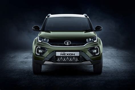 Tata Nexon XZ Plus DualTone Roof (O) Diesel On Road Price in Jaipur & 2021 Offers, Images