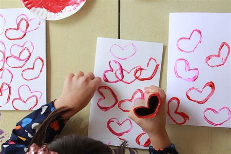 11 Manualidades de San Valentín para hacer con niños