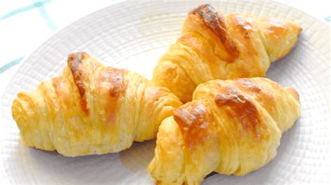 Easy Croissant Recipe Croissants In 3 Simple Steps Merryboosters