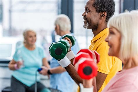 Saiba como rotina de exercícios físicos promove autonomia na terceira