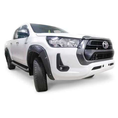 Fenders C Agujeros Spaco Pl Stico Toyota Hilux Negro Proteccar