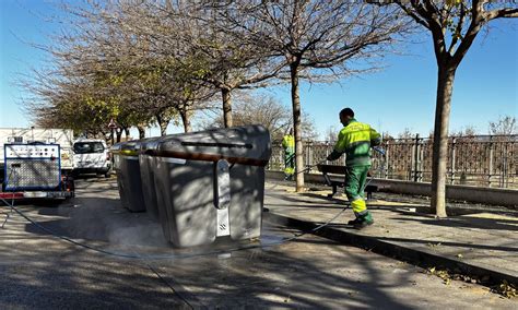 Nuevo servicio de limpieza y desinfección de contenedores Ayto