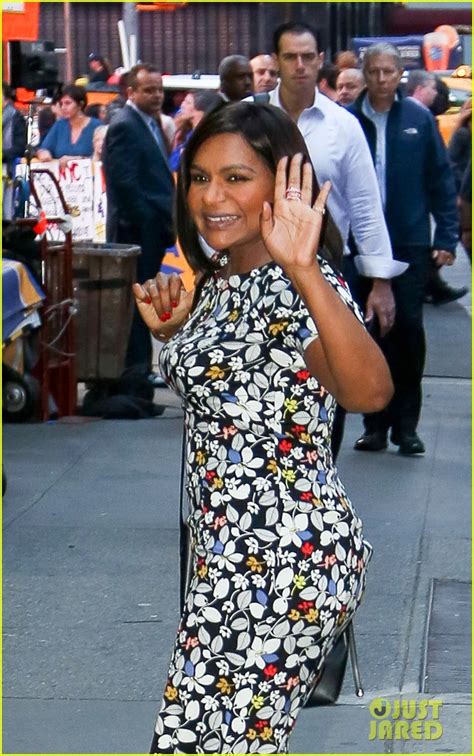 Mindy Kaling Hits Nyc To Promote New Book Why Not Me Photo 3776355