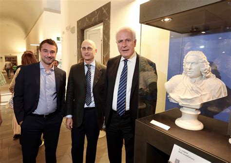 L Oro Bianco Di Sesto Fiorentino Mostra Della Ginori Alla Biblioteca