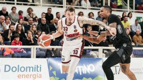 Lba Highlights La Reyer Si Perde In Casa Della Dolomiti Energia Trentino