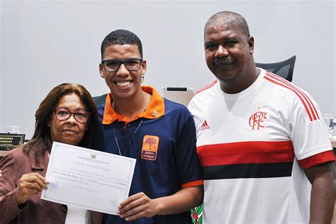 Orgulho Mateense Jovem Senador Carlos André é Homenageado No Plenário