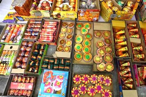 Firecrackers Will Be Banned In Delhi This Time Also On Diwali Aap