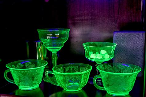 Uranium Glass Photographed Under Uv Leds Uranium Glass I Flickr