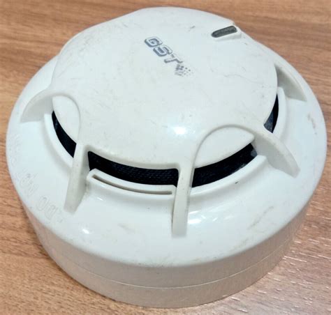 Set Of X Gst Di M Intelligent Photoelectric Smoke Detector Ebay