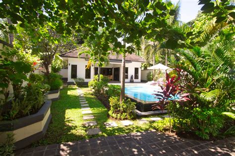 Villa Kupu Kupu Villa For Rent In Bali Area Lovina