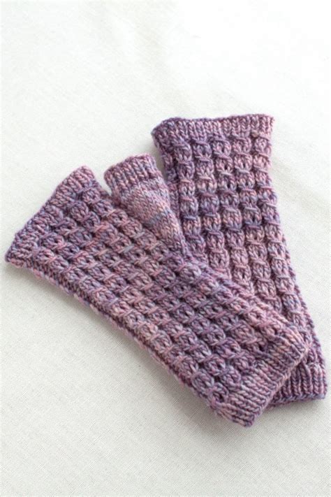 Martine Mitts Free Knitting Pattern - Knitting Bee