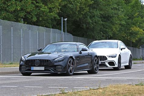 Mercedes Amg Gt Facelift Spied Shows Minor Visual Improvements