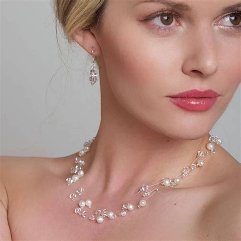 Buying The Freshwater Pearl Jewellery For Christmas Season Freshwater