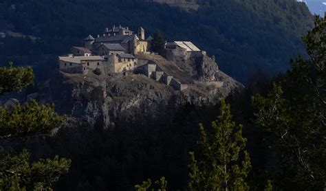 Hautes Alpes Fort Queyras Vendre Dans Les Pas Du Ch Telain