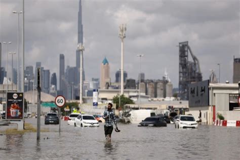 Dubai Rains Indian Embassy In Uae Issues Travel Advisory For Passengers