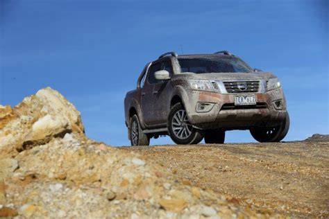 Nissan NP300 Navara Wins International Pick Up Award In 2016 Fleet