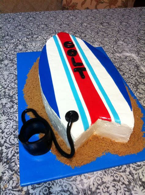 Surfboard cake Gâteau surf Anniversaire surprise Anniversaire