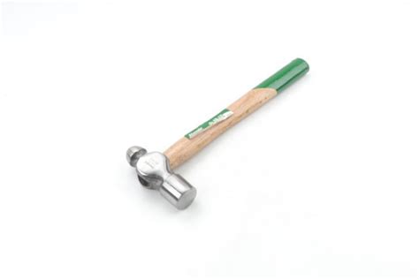 China Customized Wooden Handle Ball Hammer Manufacturers Factory