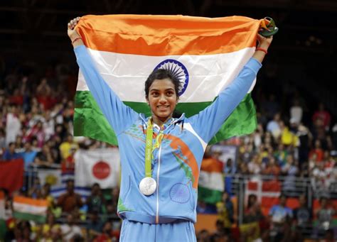 Sachin to gift BMW to Olympics medal winner P V Sindhu - Throttle Blips