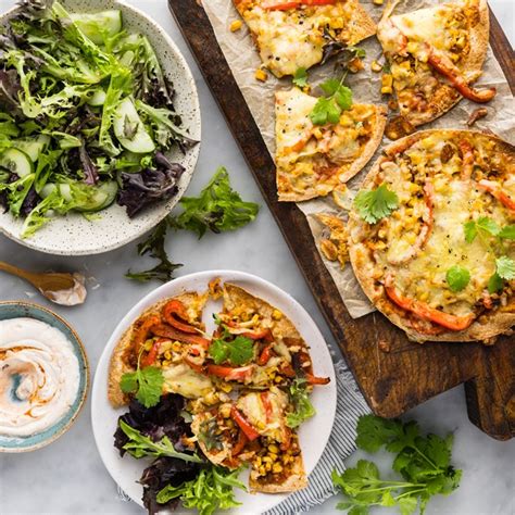 Mexican Veggie Flatbreads With Chipotle Sauce And Salad My Food Bag