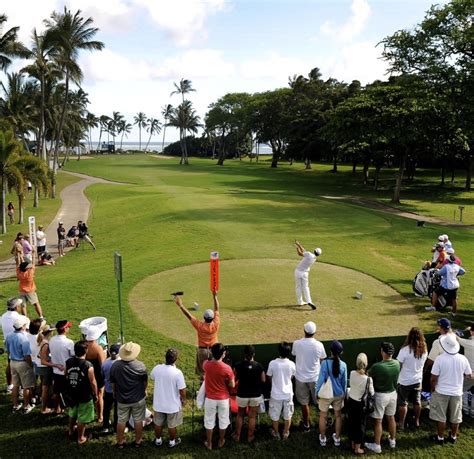 Sony Open In Hawaii Launches Pga Tour S Golf Tournament Season On