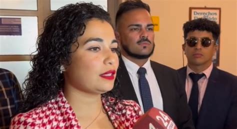 Familia De Katherine Yoma Present Querella Contra El Alcalde De