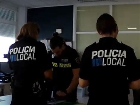 Detenido Un Menor Por Agredir A Otro Junto A J Venes