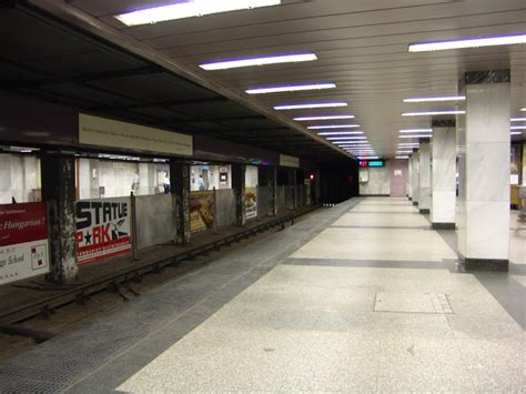 Budapest Metro Line 2 Budapest 1970 Structurae