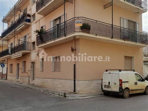 Vendita Appartamento In Via Nazario Sauro Bernalda Ottimo Stato