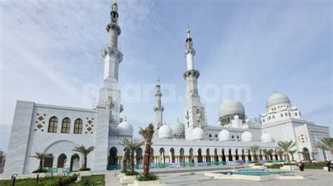 Baru Saja Diresmikan Presiden Jokowi Ini Fakta Menarik Masjid Raya