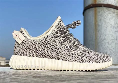 First Look Adidas Yeezy Boost 350 Turtle Dove 2022 Atelier Yuwaciaojp