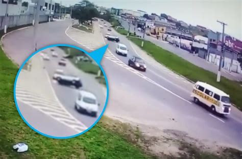 ACIDENTE FATAL Vídeo mostra momento em que mulher perde controle do