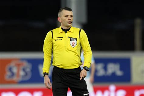 Łukasz Szczech sędzią PIAŚLĄ Newsy PIAST GLIWICE S A Oficjalna