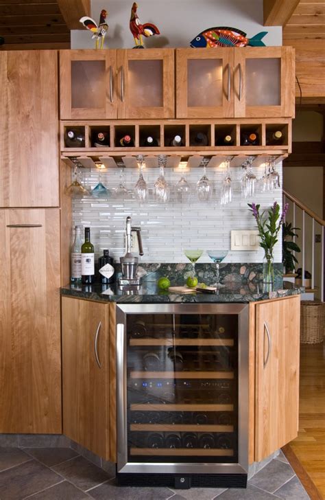 20+ Small Wine Bar Design For Home - DECOOMO