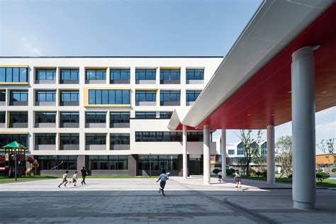 Gallery of Shanghai United International School / Shixian Architects - 2