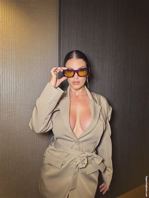 LaSirena Lasirena69 Nude OnlyFans Leaks Fappening FappeningBook