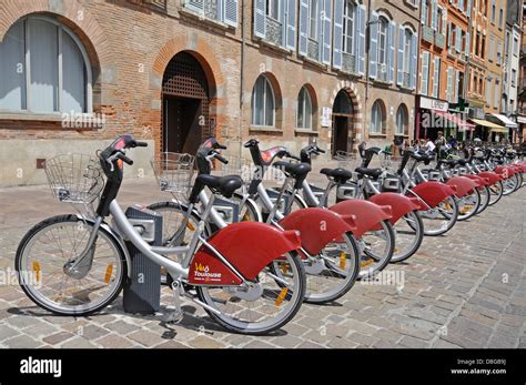 Bikes Rental Hi Res Stock Photography And Images Alamy