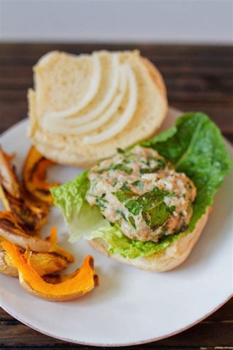 Quick And Easy Spinach And Feta Turkey Burgers