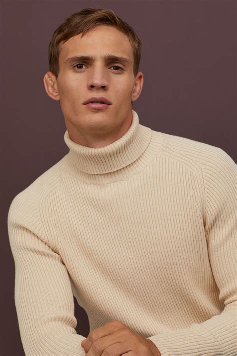 Muscle Fit Turtleneck Sweater Light Beige Men Handm Us