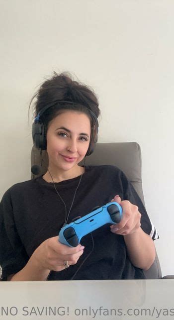 Sophia Rossi Nude OnlyFans The Fappening Plus