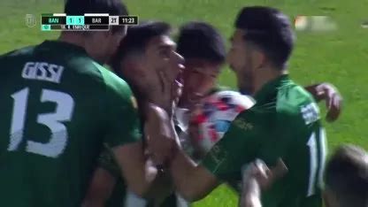 Banfield Vs Barracas Central Por La Liga Profesional 2022 El Gol De