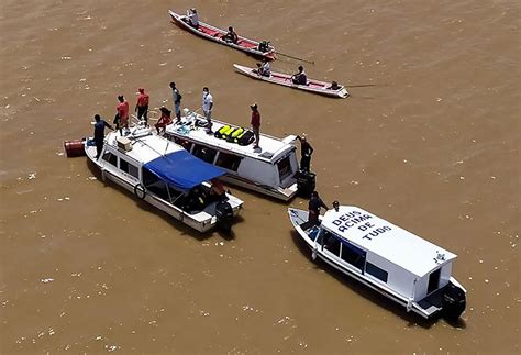 Naufragio Deja 13 Muertos En Brasil