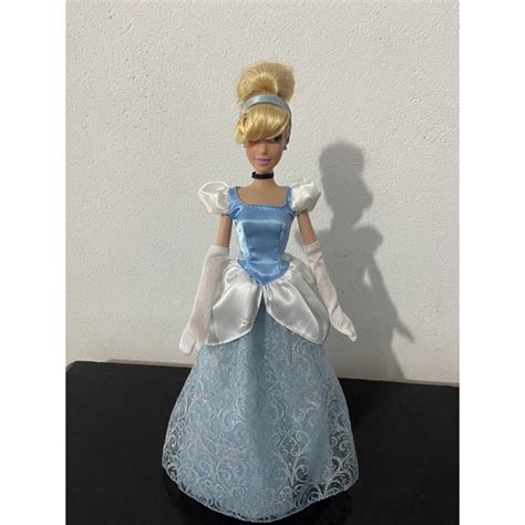 Boneca Clássica Princesa Cinderela Disney Store Shopee Brasil