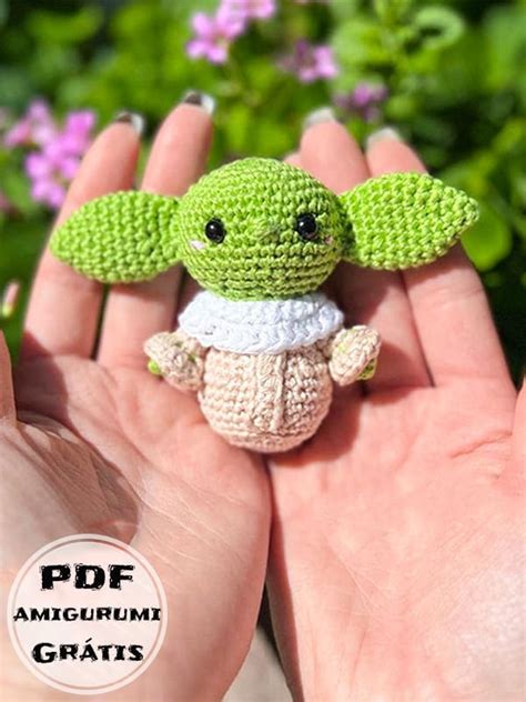 Bebê Yoda Chaveiro Amigurumi Receita Grátis PDF