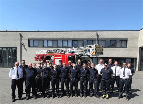 Neue Einsatzkräfte für Feuerwehr Dinslaken LokalKlick eu