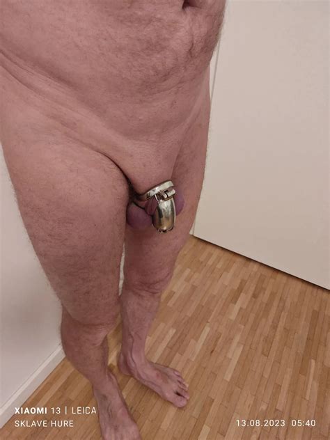 Weighing Cagecheck Fuck With The Plug On July Th Pics Xhamster