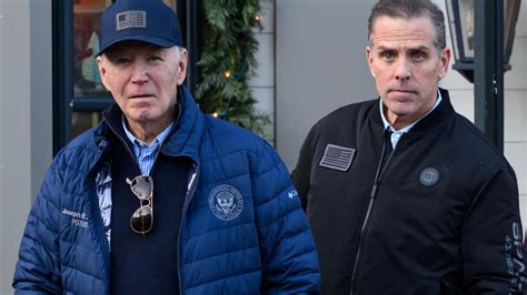 Joe Biden indulta a su hijo Hunter de los delitos de posesión de armas