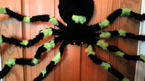 Halloween Party Decoration Prop Animated Huge Dropping Spider With Red