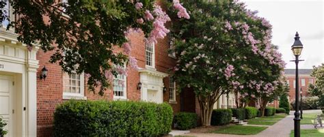 About Southeastern Southeastern Baptist Theological Seminary Modern