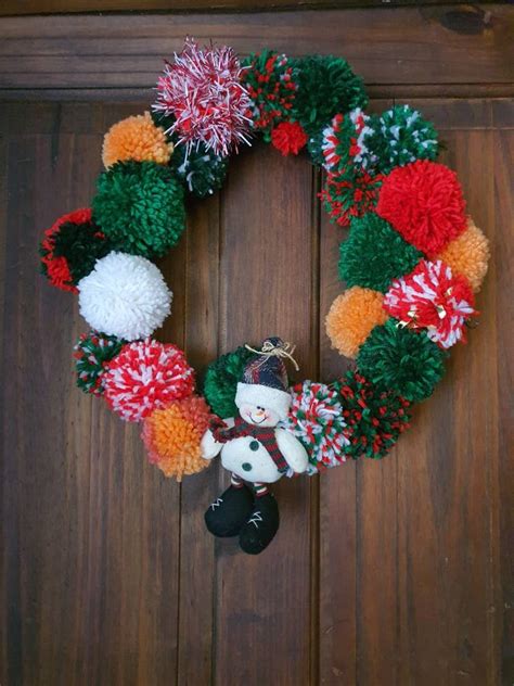 Pom Pom Snowman Christmas Wreath Door Hanger Seasonal Etsy Singapore